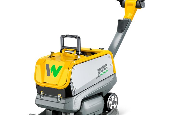 Vibroplatta, batteri, fram-back, vikt ca 210kg